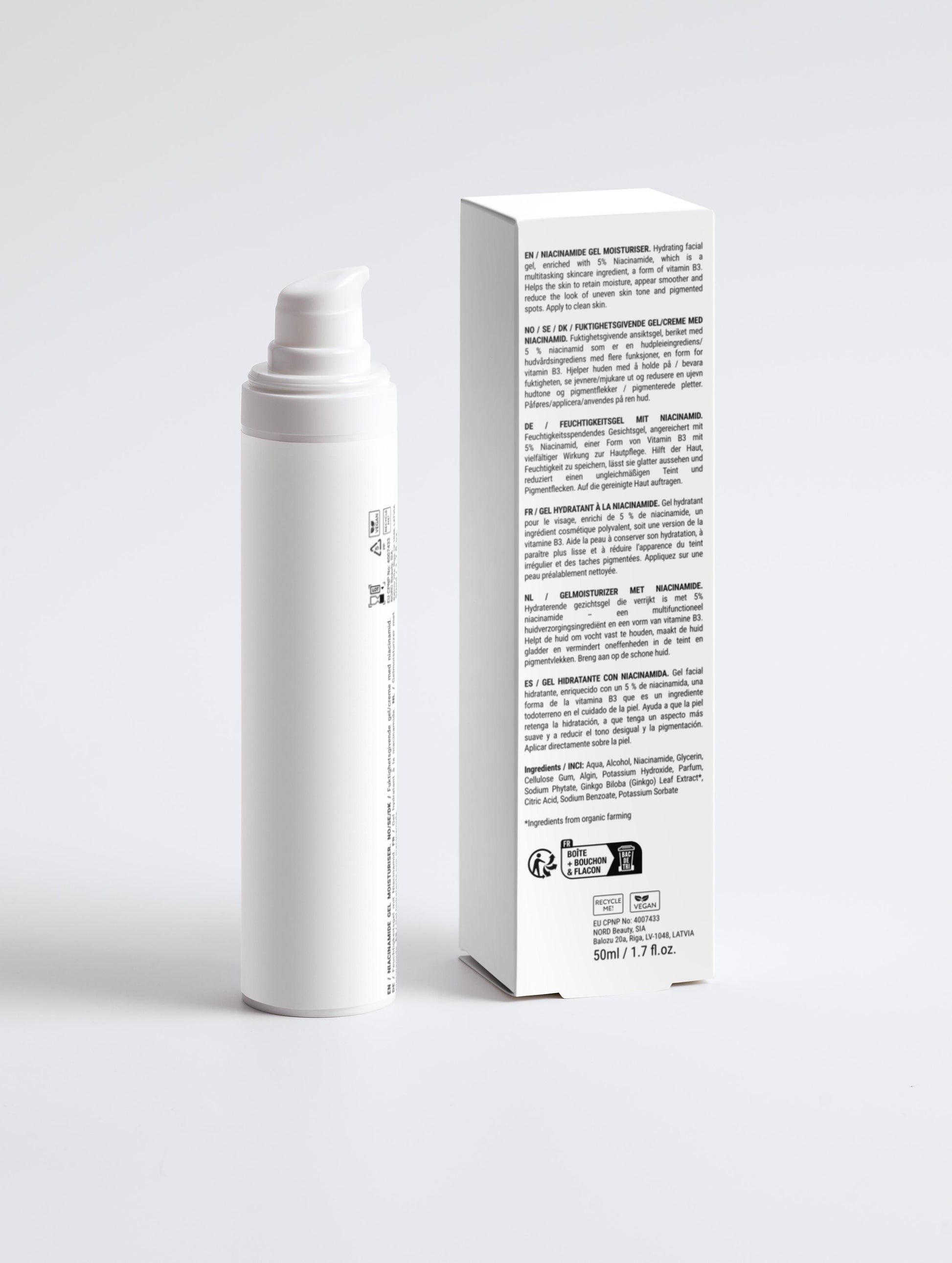 Hydrating Facial Gel with Niacinamide (Vitamin B3) behind